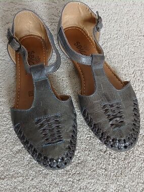 Sbicca Gray Woven Sandals.